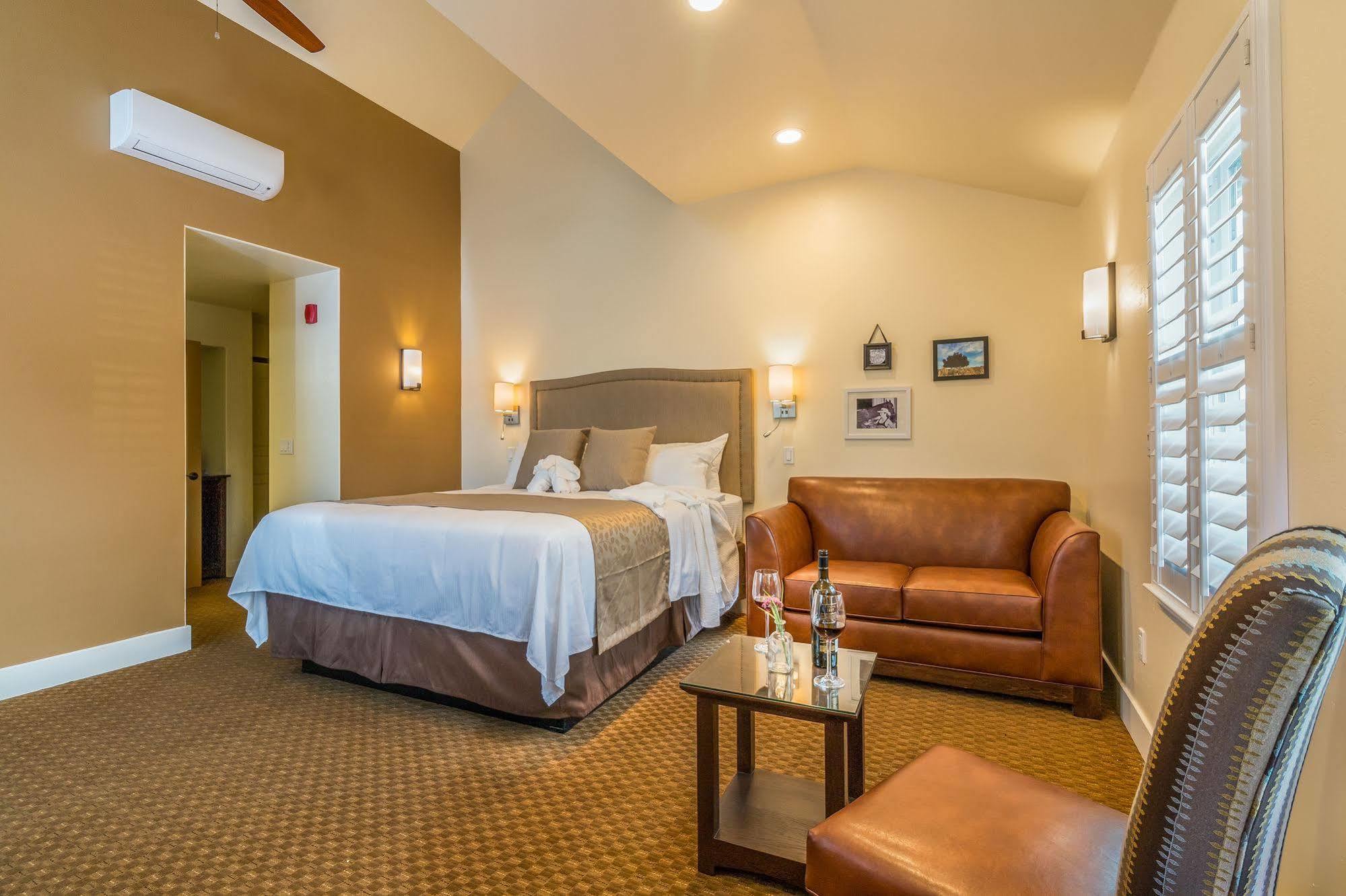 Rest, A Boutique Hotel Plymouth ภายนอก รูปภาพ